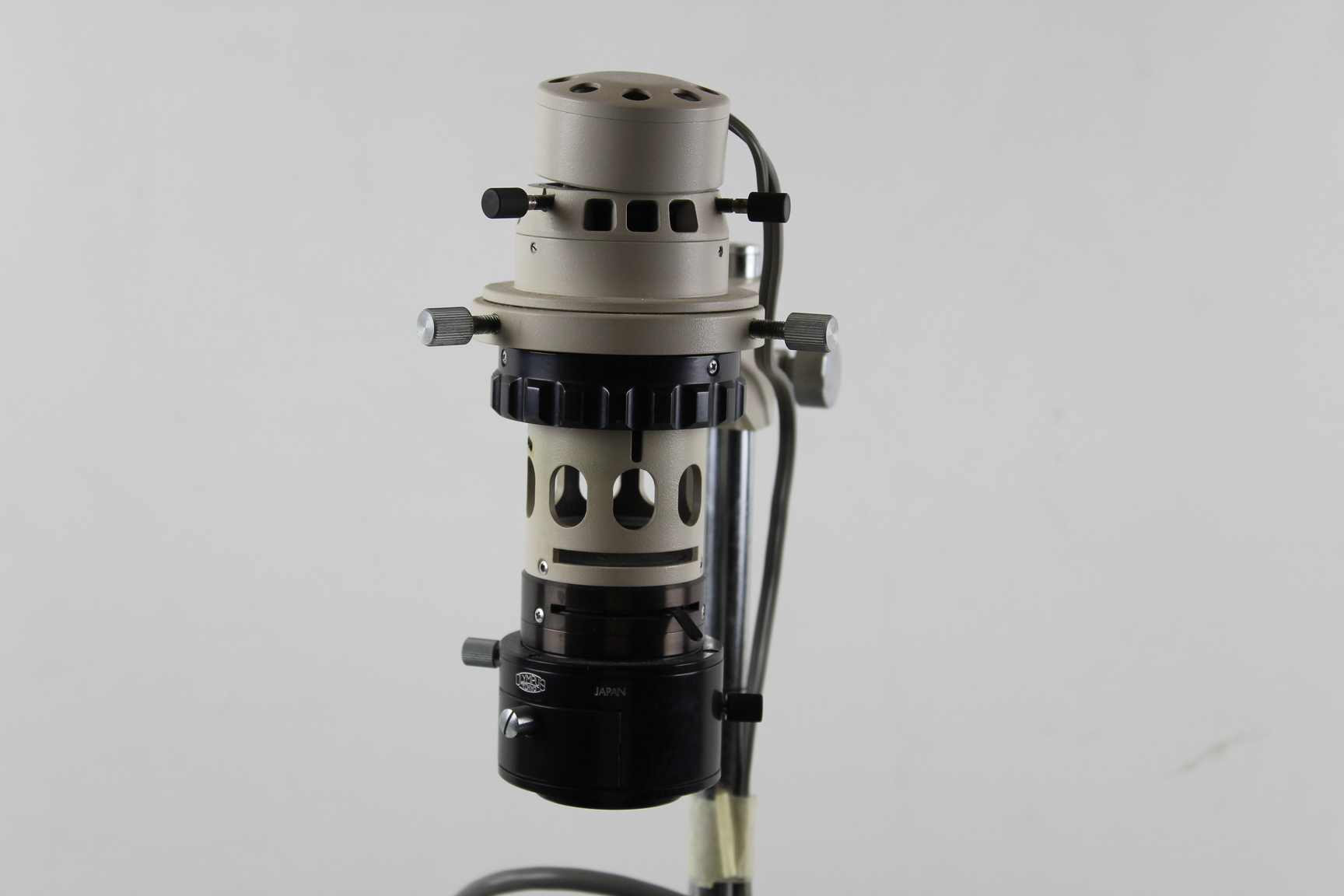 Vintage CK Olympus Tokyo Microscope W/ 3 Genuine Objectives *Spares And