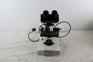 Thumbnail image of Kyowa Medilux-12 Microscope w/ 3 Objectives Lab Equipment