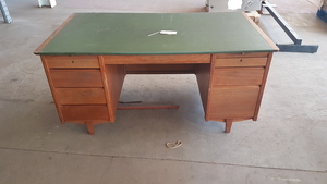 Thumbnail image of Leather Topped Wooden Executive Table / Office Desk