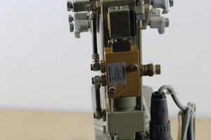 Thumbnail image of Balzers SVB 100 P UV UHV Gate Valve 