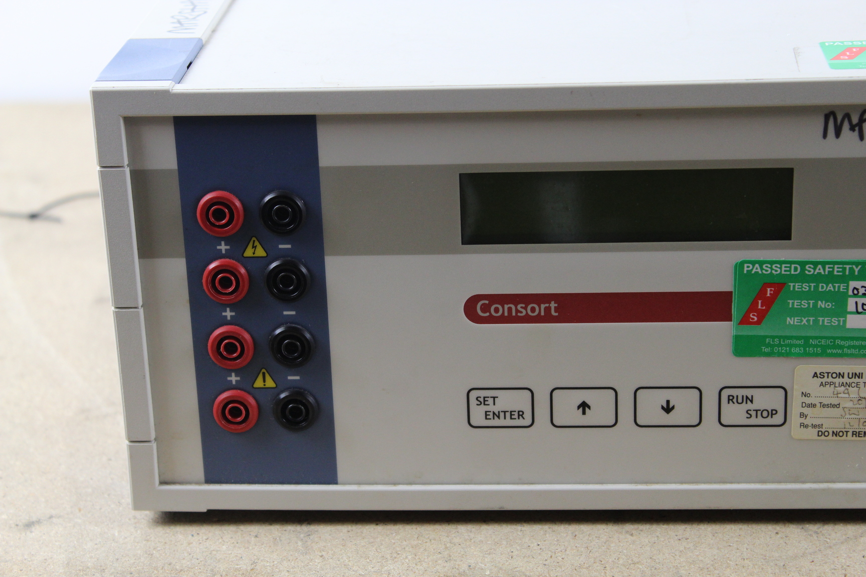 Image of Consort EV265 Electrophoresis Power Supply Programmable