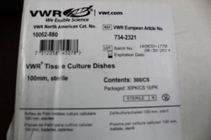 Thumbnail image of VWR Tissue Culture Dishes New Contents 300/CS