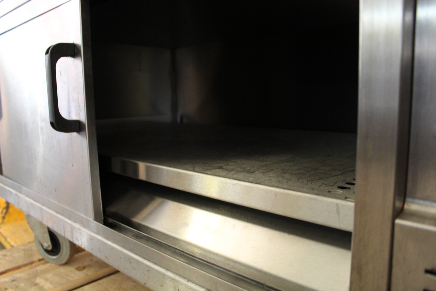 Image of Corsair Hot Cupboard Food Service Trolley w/Heat Lamps Commercial Catering Equip