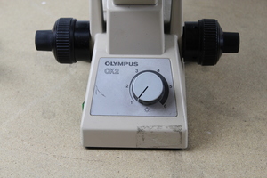 Thumbnail image of Faulty Olympus CK2 Micrscope W/ 4 Objectives Inc Olympus T 2 40, SPLan 4PL 0.13