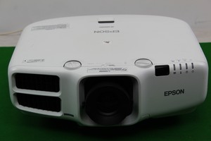 Thumbnail image of Epson LCD Projector H513B Electronic W/ Original Accessories 
