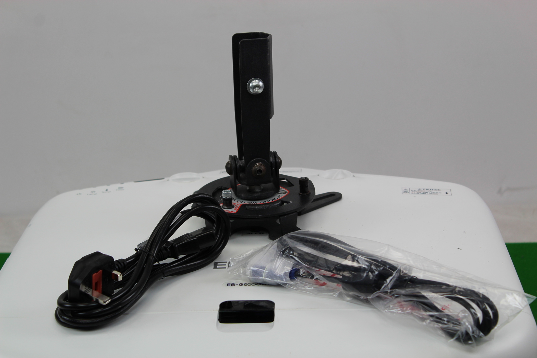 Image of Epson LCD Projector H513B With No Remote EB-G655OWU