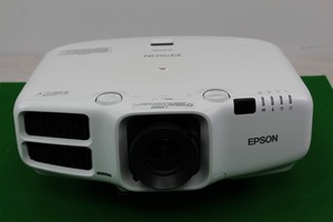 Thumbnail image of Epson LCD Projector H513B With No Remote EB-G655OWU