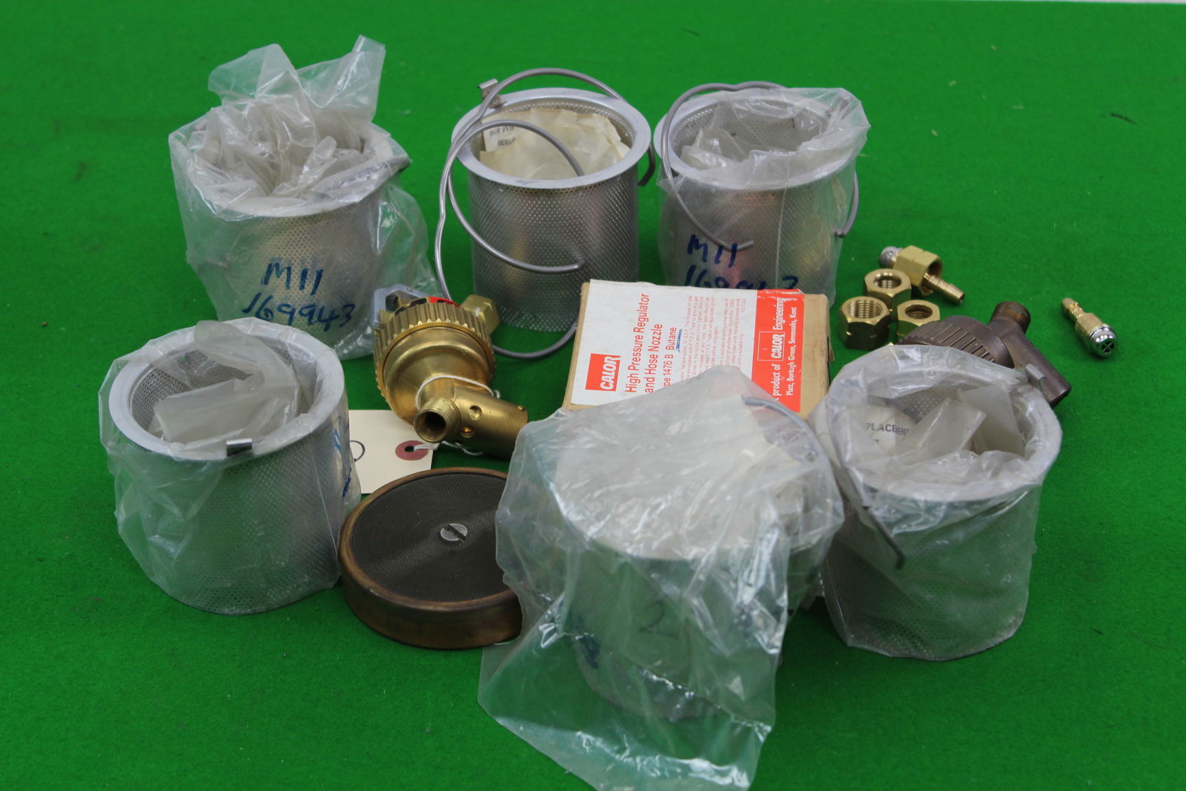 Image of Lot of Calor High Pressure Regulator and Hose Nozzle + Accessories