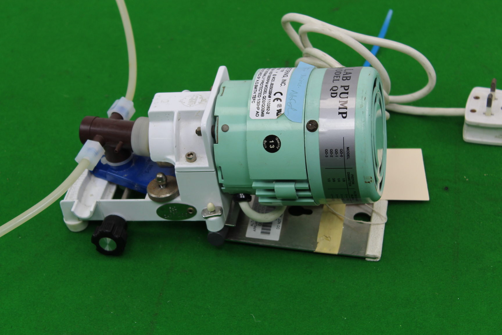 Image of FMI Lab Pump Model QD Fluid Metering Motor 