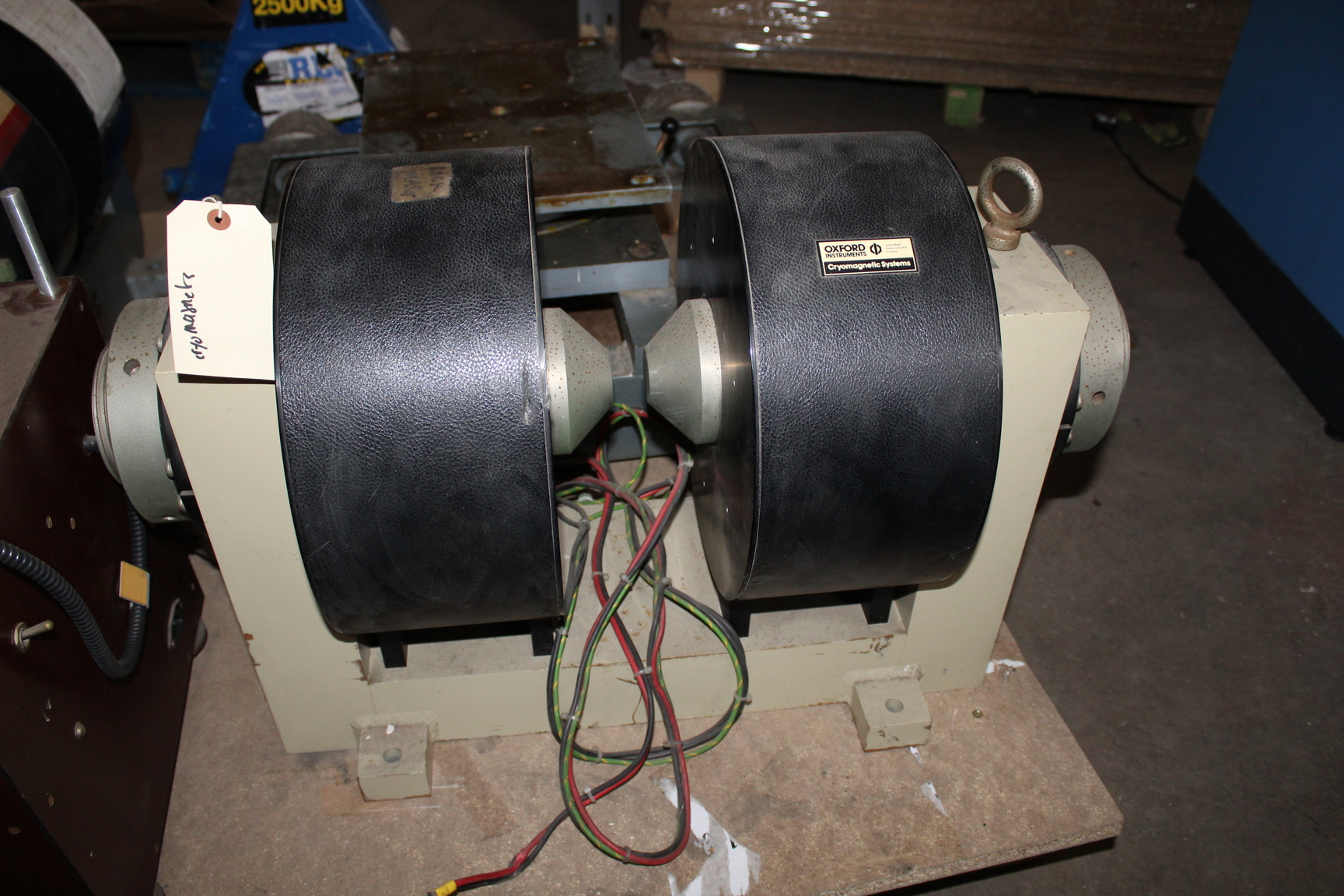 Image of A Cryomagnetic System Including The Controllers Oxford Instruments Rock Lab