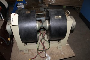 Thumbnail image of A Cryomagnetic System Including The Controllers Oxford Instruments Rock Lab