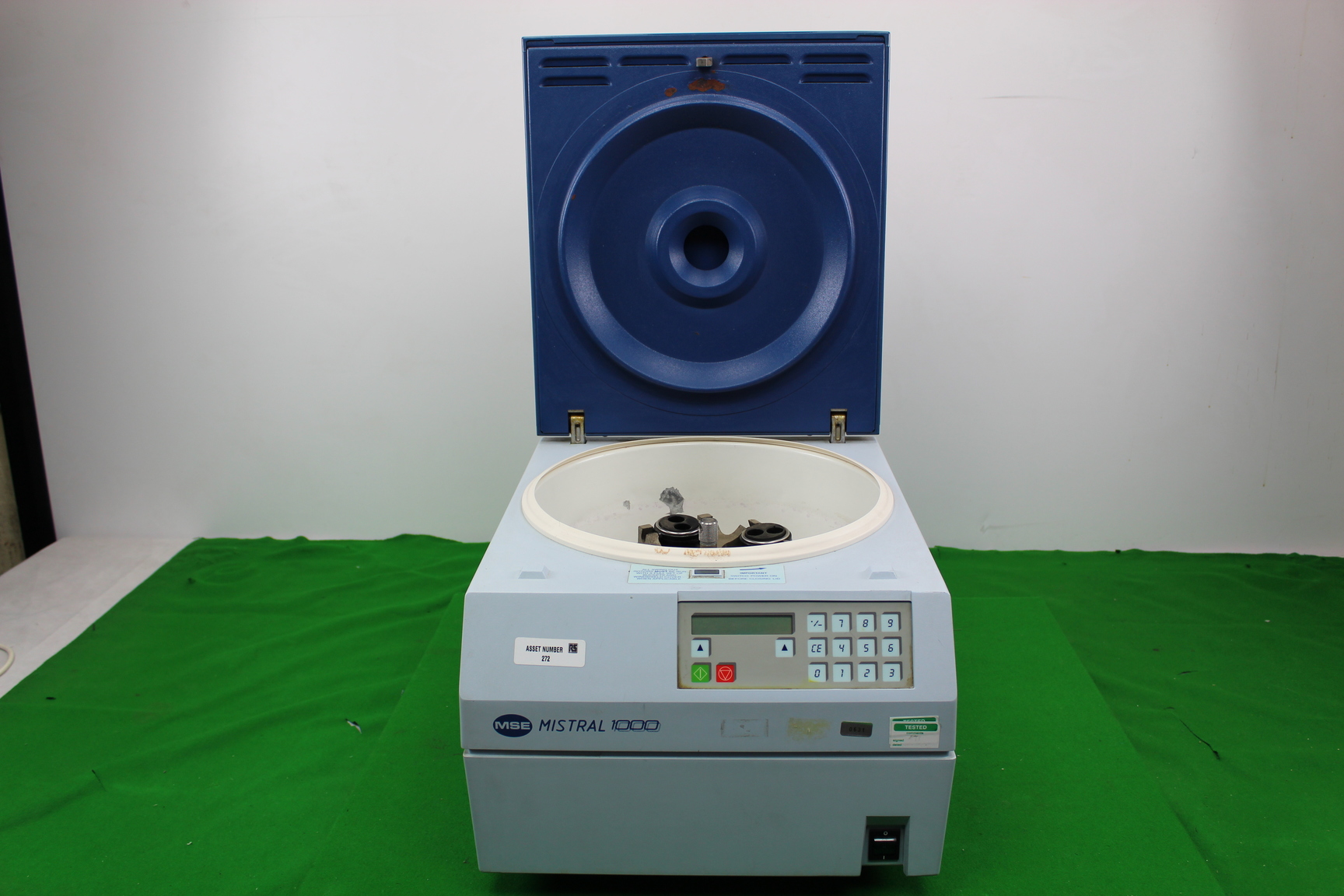 Image of MSE Mistral 1000 Benchtop Centrifuge Laboratory Equipment Faulty Spares/Repair