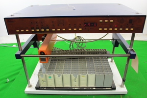 Thumbnail image of LKB Bromma 2211 Superrac Fraction Collector With 14 Tube Holders