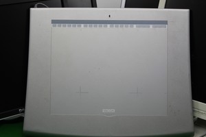 Thumbnail image of Job Lot 8x Computer Monitors / Screens: HP 1702, Dell, iiyama Prolite, Wacom