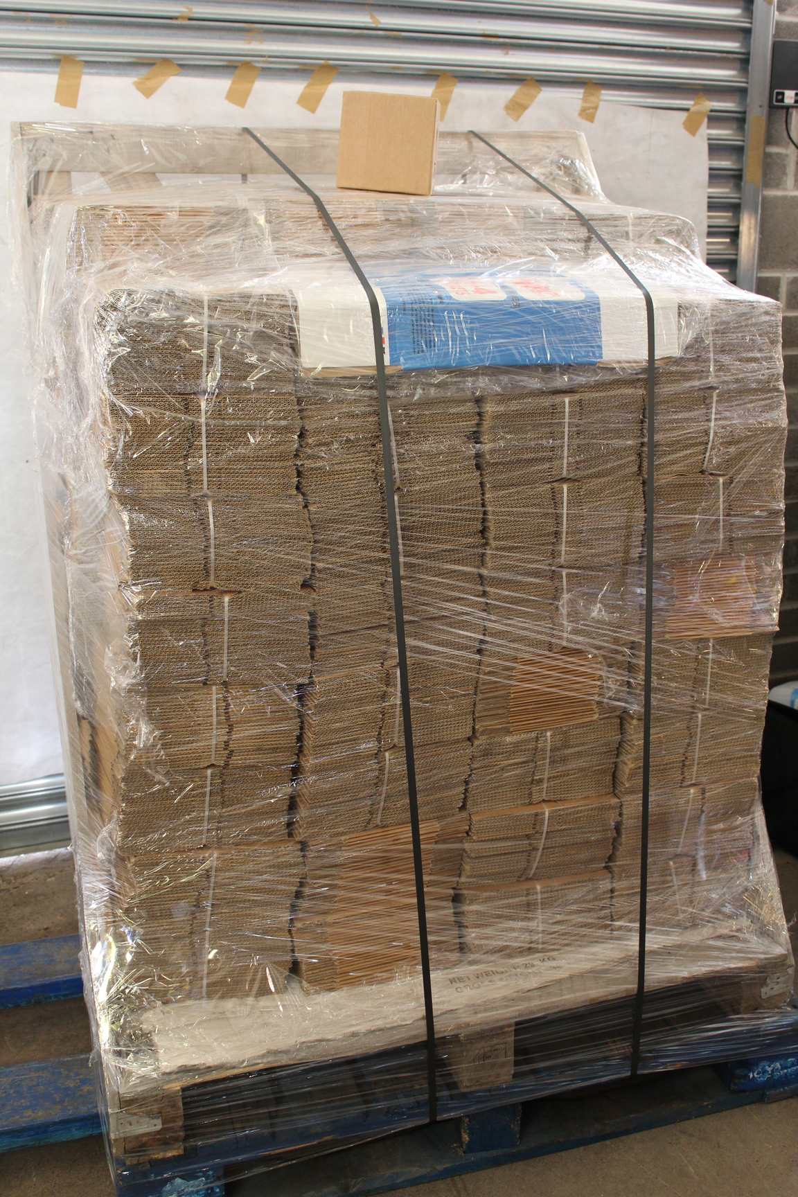 Image of Job Lot of 2600 Single Walled Cardboard Boxes 15cm x 15cm x 11cm