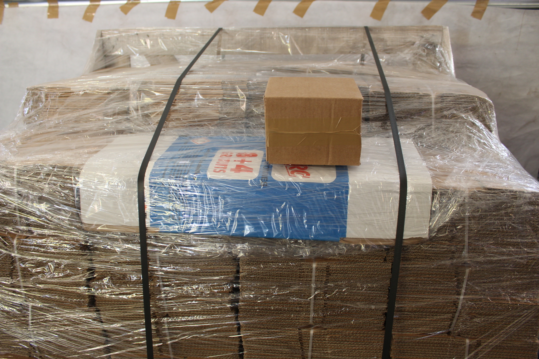 Image of Job Lot of 2600 Single Walled Cardboard Boxes 15cm x 15cm x 11cm