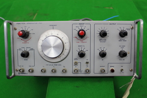 Thumbnail image of Farnell Function Generator FG1 Signal Generator Electrical Testing Equipment