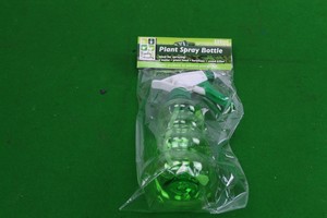 Thumbnail image of 75 Packs Roots and Shoots 550ml Green Garden Plant Spray Bottle Easy Trigger New