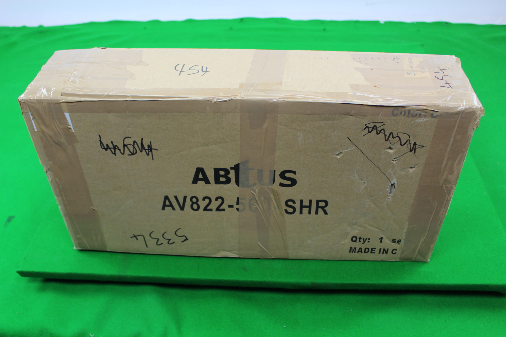Image of New Sahara Wall Mount Bracket ED-A101 Model AV822-560-SHR for Hitachi Projector 