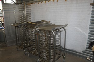 Thumbnail image of 3 Stainless Steel Commercial Kitchen Plate Rack Holders 20 Per Trolley