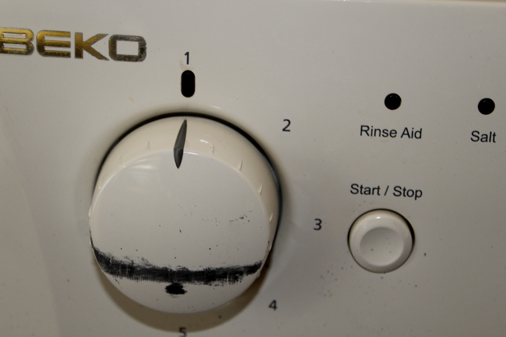 Image of Beko Dishwasher AAA Class DWD 5410-W Intensive Wash 12 Place Setting 