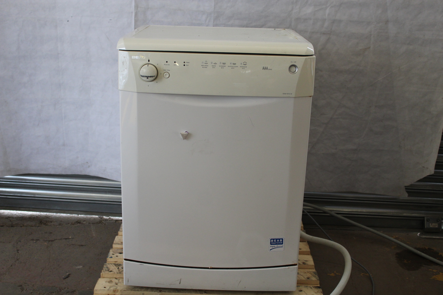 Image of Beko Dishwasher AAA Class DWD 5410-W Intensive Wash 12 Place Setting 