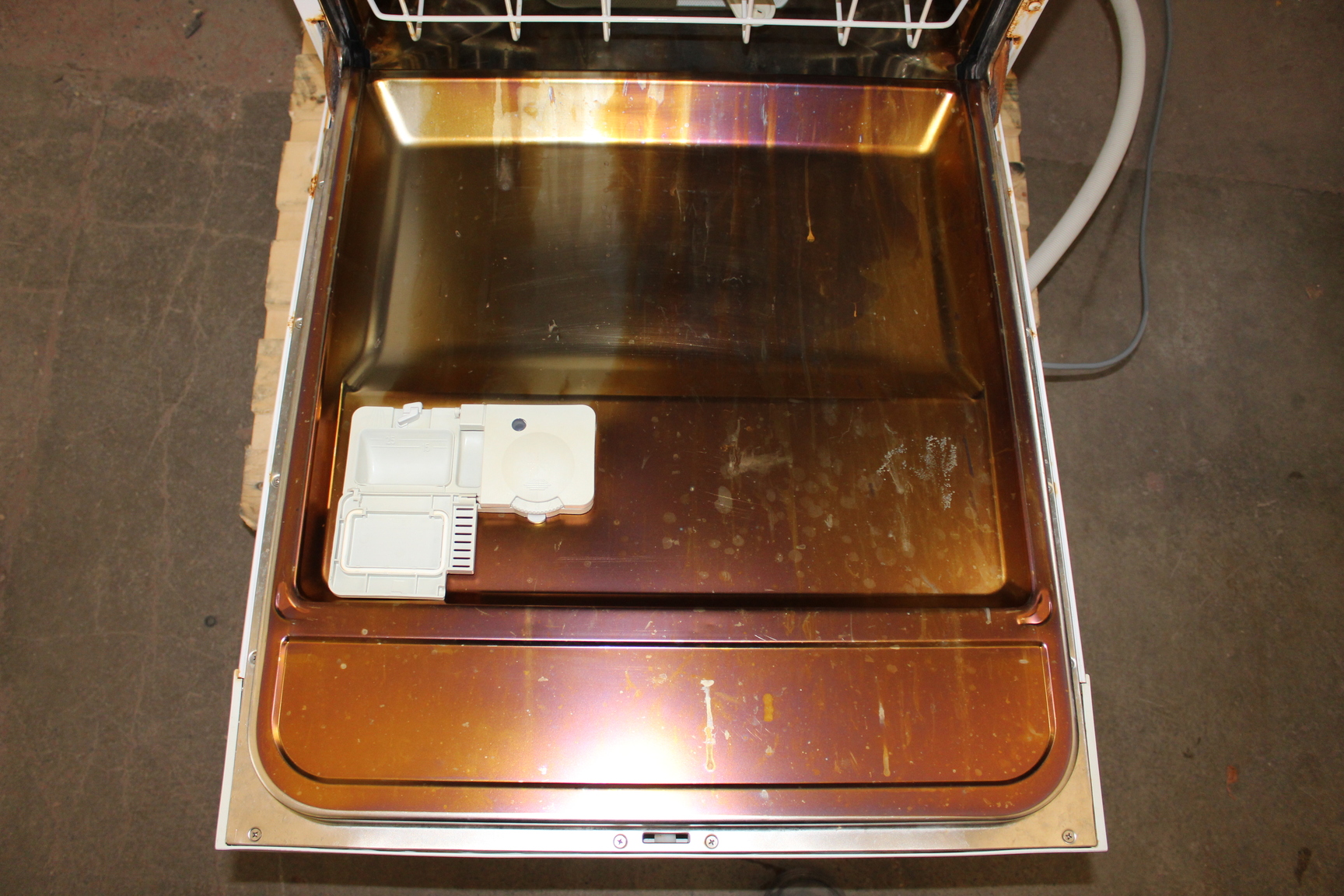 Image of Beko Dishwasher AAA Class DWD 5410-W Intensive Wash 12 Place Setting 