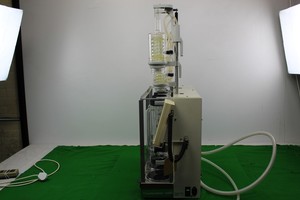 Thumbnail image of  Buchi Extraction System B-811 W/ Manuals & Glassware Lab