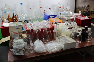 Thumbnail image of A Job Lot Of Laboratory Glassware For Schools Labs Scientific Inc Pyrex, MBL  