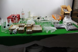 Thumbnail image of A Job Lot Of Laboratory Glassware For Schools Labs Scientific Inc Pyrex, MBL  