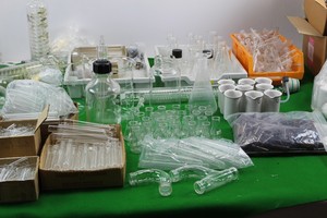 Thumbnail image of A Job Lot Of Laboratory Glassware For Schools Labs Scientific Inc Pyrex, MBL  