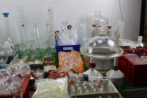 Thumbnail image of A Job Lot Of Laboratory Glassware For Schools Labs Scientific Inc Pyrex, MBL  