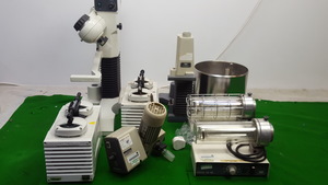 Thumbnail image of 2x Faulty V-500 Buchi Vacuum Pumps