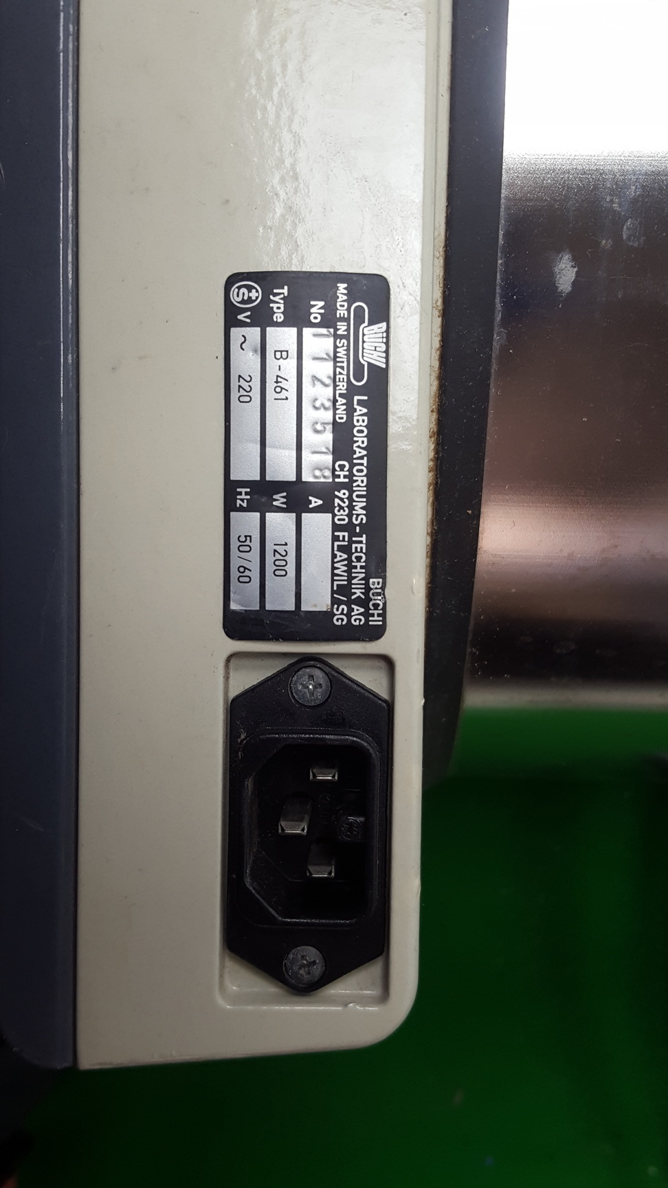 Image of 2x Faulty V-500 Buchi Vacuum Pumps