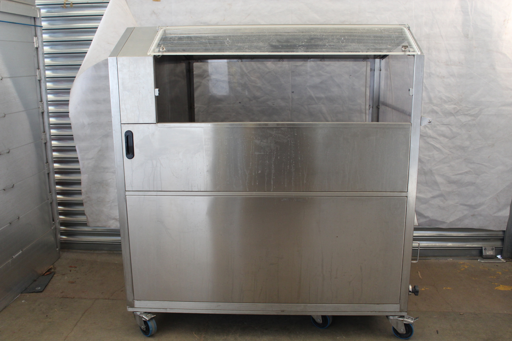 Image of Techniplast Animal Change Stations For Labs Air Flow Cabinet Velocity