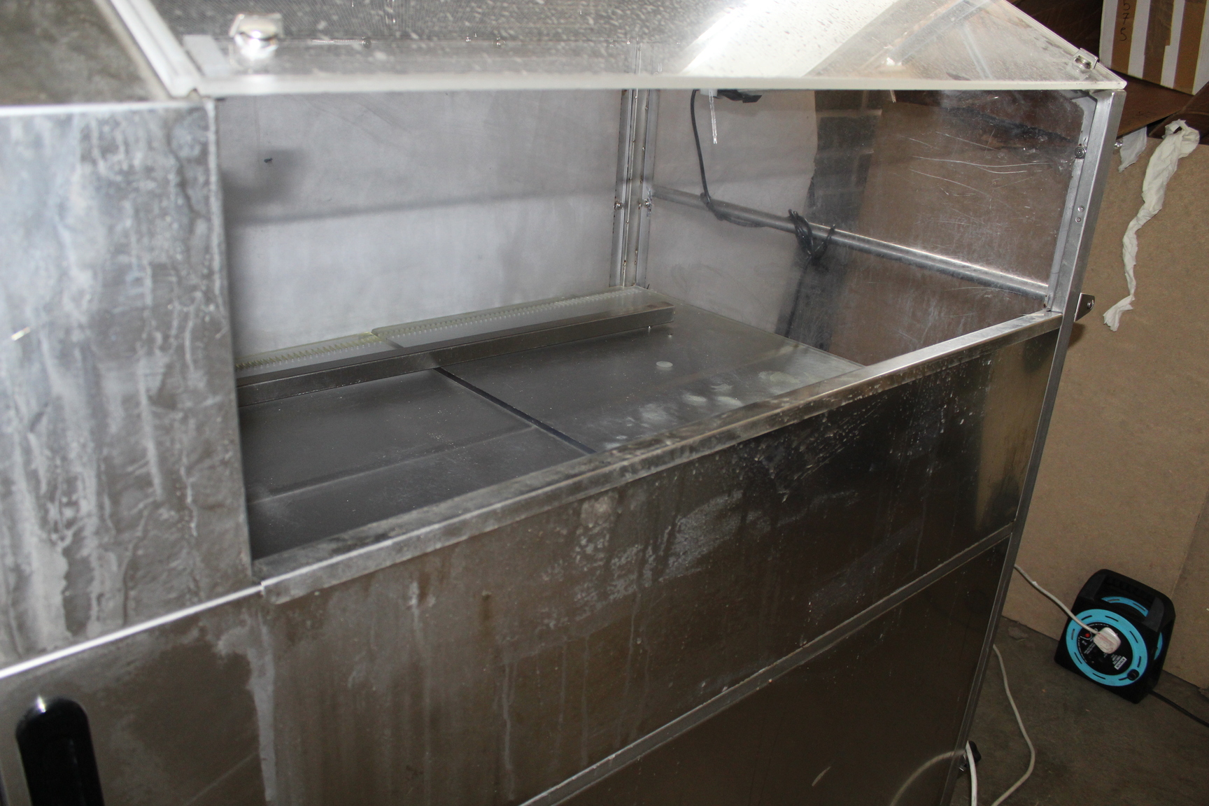 Image of Techniplast Animal Change Station On Wheels For Small Animals Laboratory 