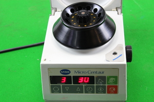 Thumbnail image of Sanyo MSE Micro Centaur Centrifuge 12 Place Rotor Lab Equipment