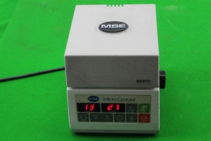 Thumbnail image of Sanyo MSE Micro Centaur Centrifuge 12 Place Rotor Lab Equipment