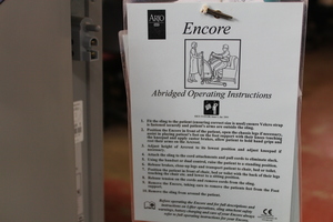 Thumbnail image of Arjo Huntleigh Encore Hoist for Standing Walking Aid Disability Mobility Faulty