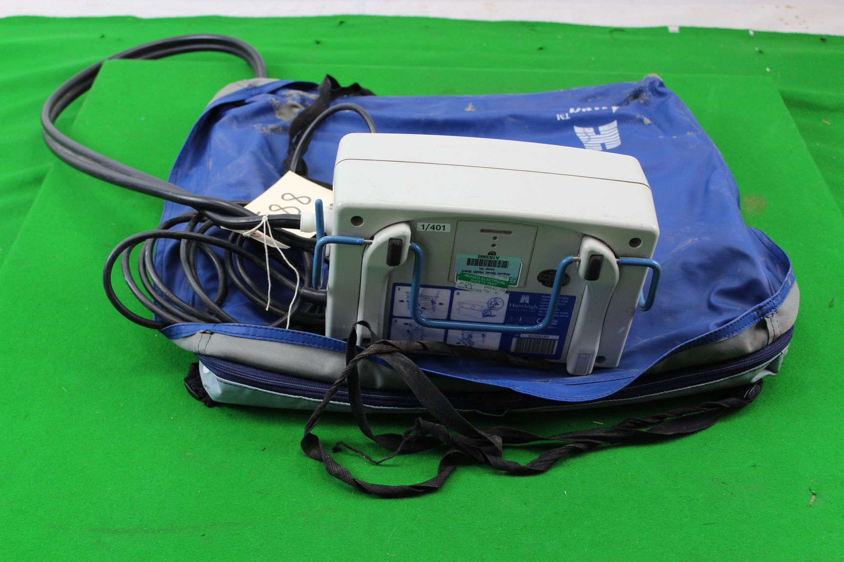 Image of Huntleigh Aura Pressure Relieving Seat Cushion & Pump Disability Equipment