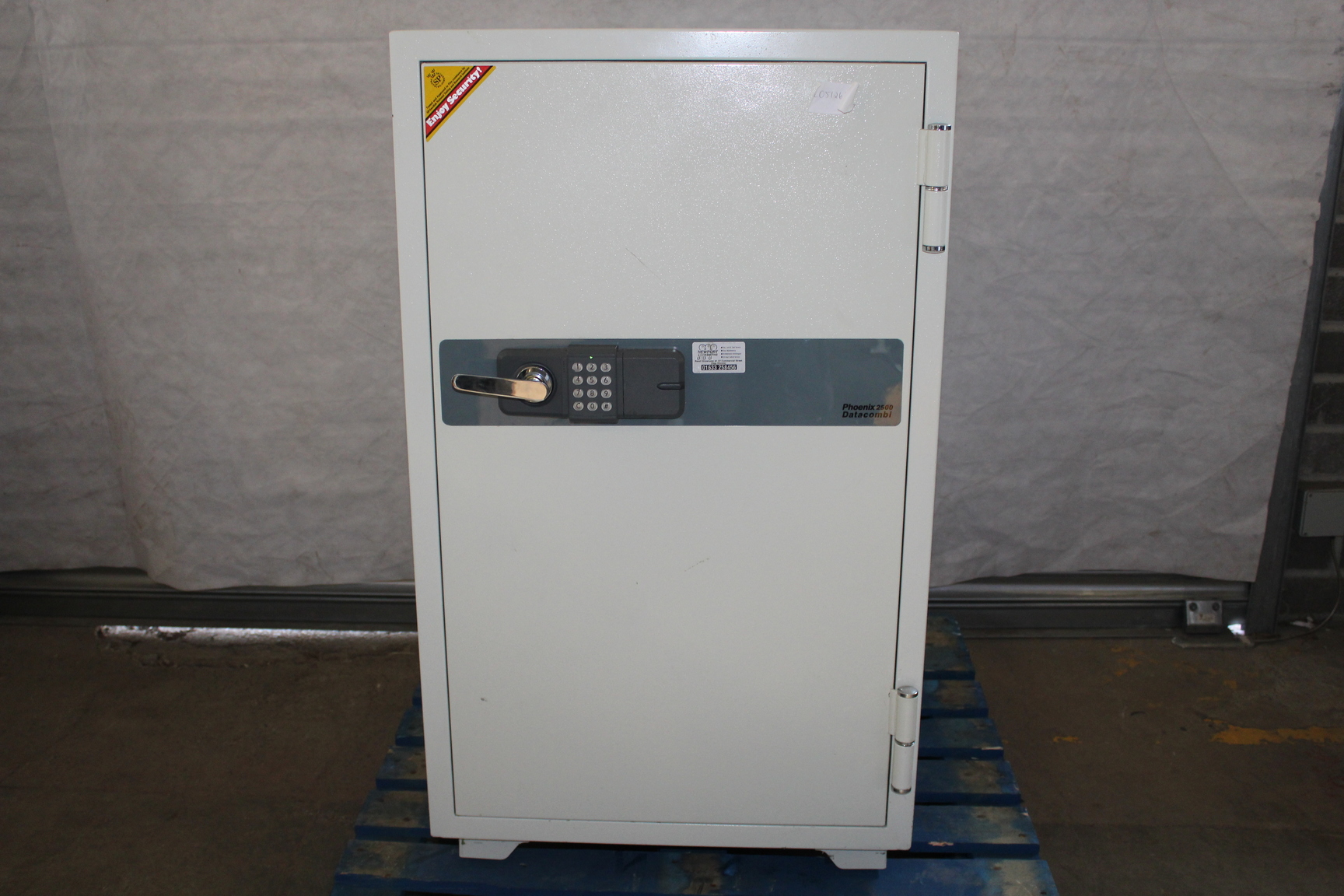 Image of Phoenix 2500 Datacombi Lock Safe Numbered Pass Code Electronic Lock With Racking