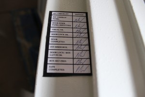 Thumbnail image of Phoenix 2500 Datacombi Lock Safe Numbered Pass Code Electronic Lock With Racking