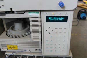Thumbnail image of HP Series 1050 HPLC HP 1050 79853C VW Detector, Autosampler, 