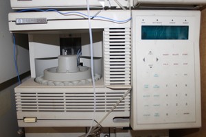 Thumbnail image of HP Series 1050 HPLC HP 1050 79853C VW Detector, Autosampler, 
