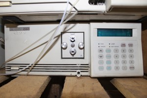 Thumbnail image of HP Series 1050 HPLC HP 1050 79853C VW Detector, Autosampler, 