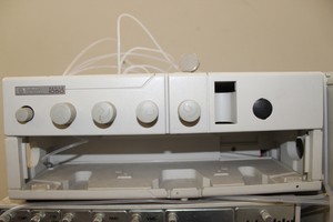Thumbnail image of HP Series 1050 HPLC HP 1050 79853C VW Detector, Autosampler, 