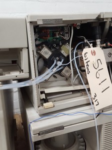 Thumbnail image of HP Series 1050 HPLC HP 1050 79853C VW Detector, Autosampler, 