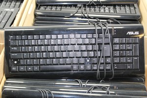 Thumbnail image of Lot of 43 x ASUS Keyboards Model No KS2003 + 43 ASUS Mice MN Mini-N6
