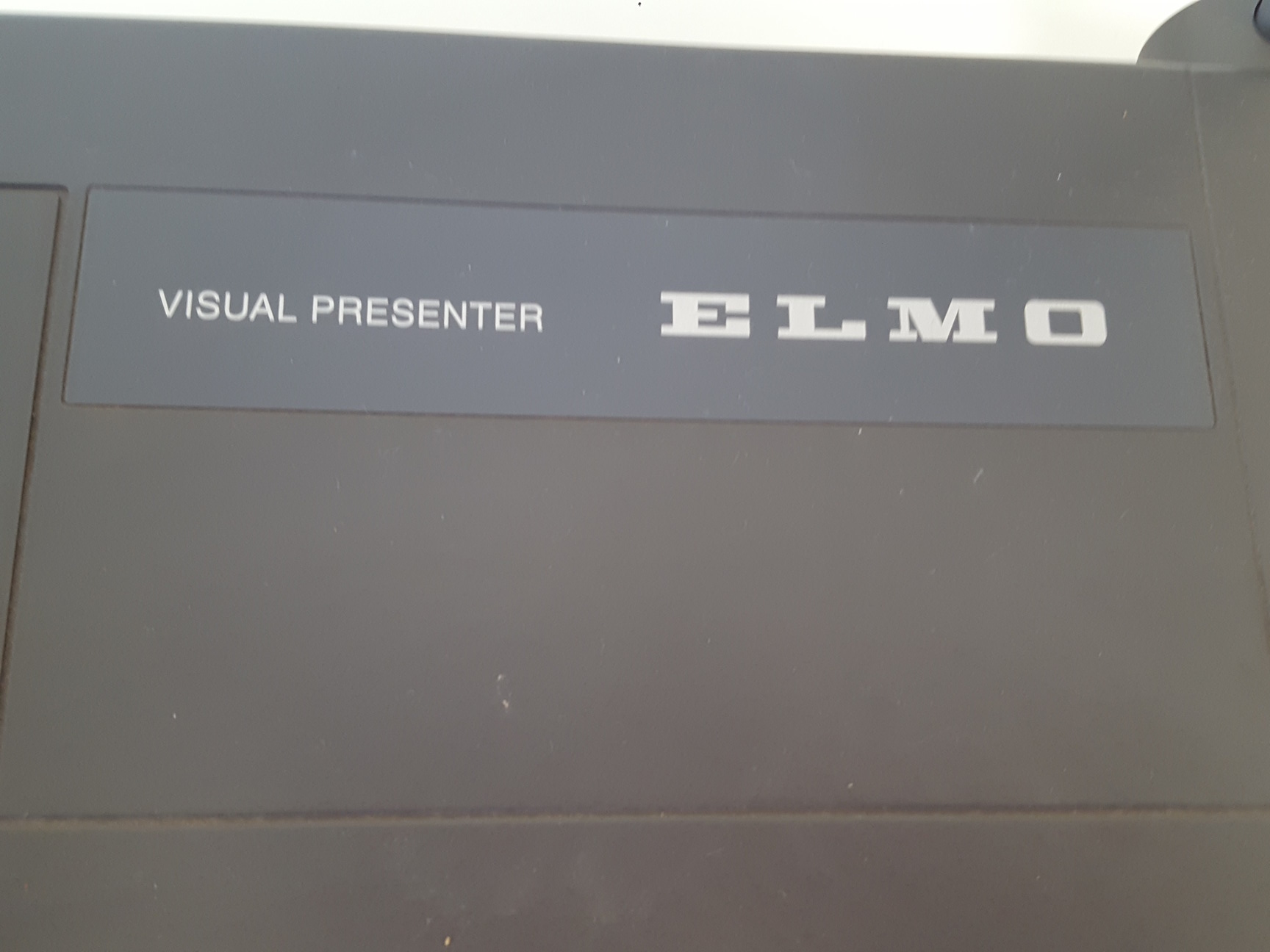 Image of Elmo Visual Presenter  HV-5600XV Overhead Projector 