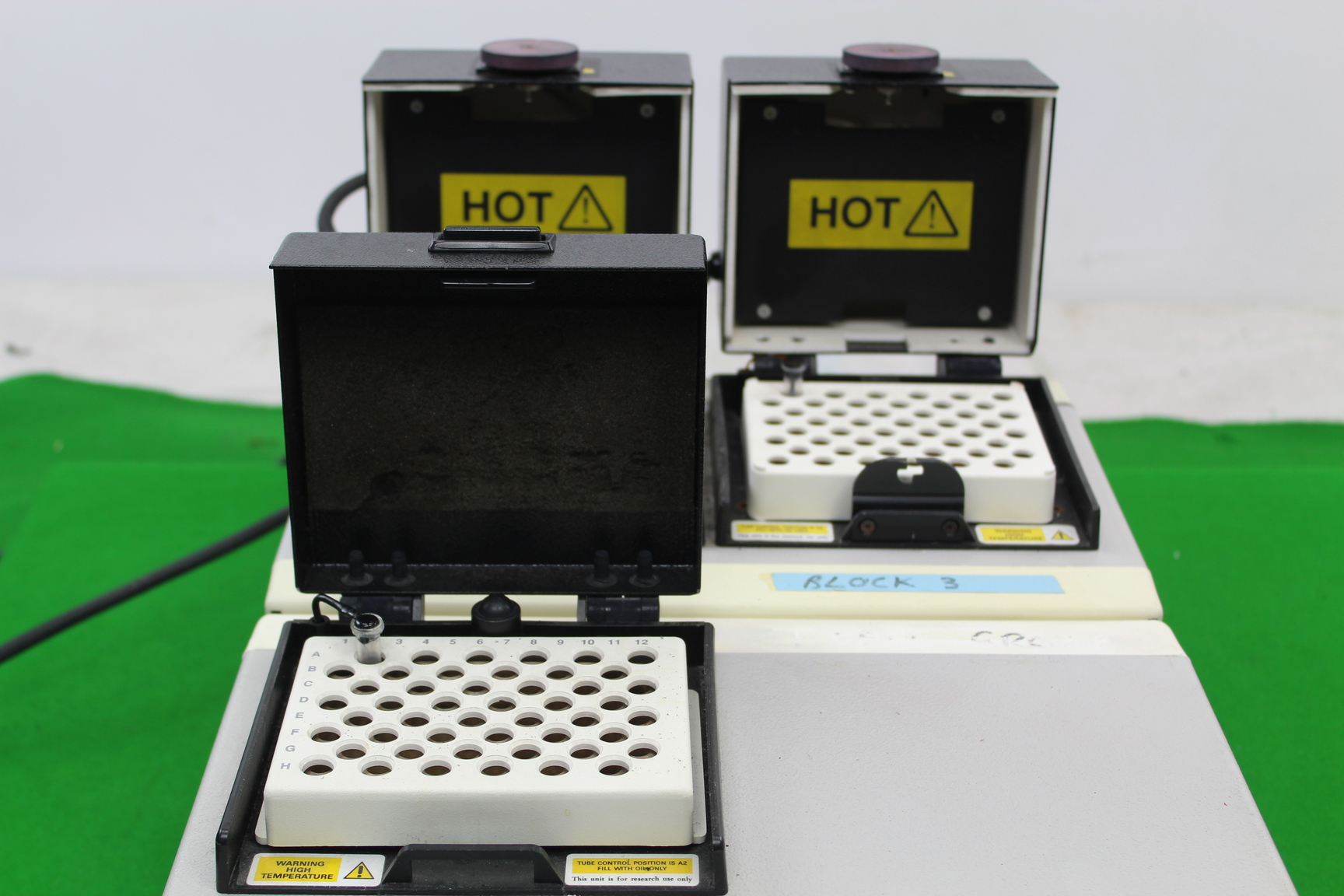 Image of Hybaid OmniGene Thermal Cycler w/ 3 Blocks Lab Equipment